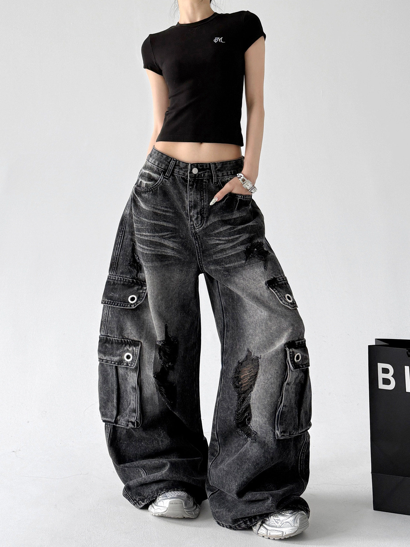 Black Vintage Distressed Curved Loose Wide Leg Jeans