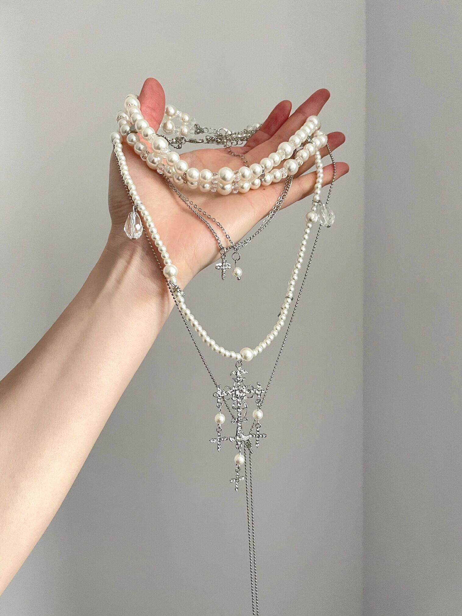Vintage Multi-layered Pearl Cross Choker Clavicle Necklace