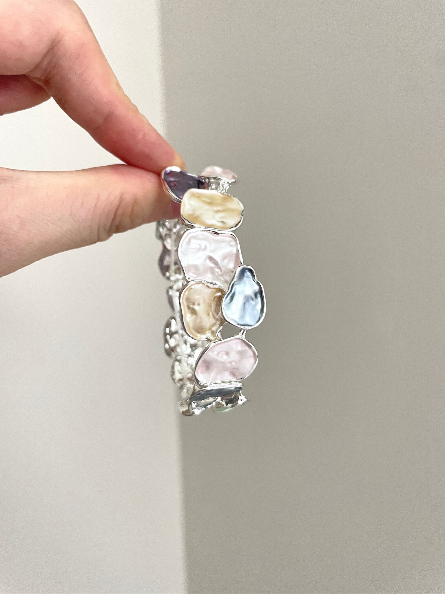Vintage Colorful Petals Bangle