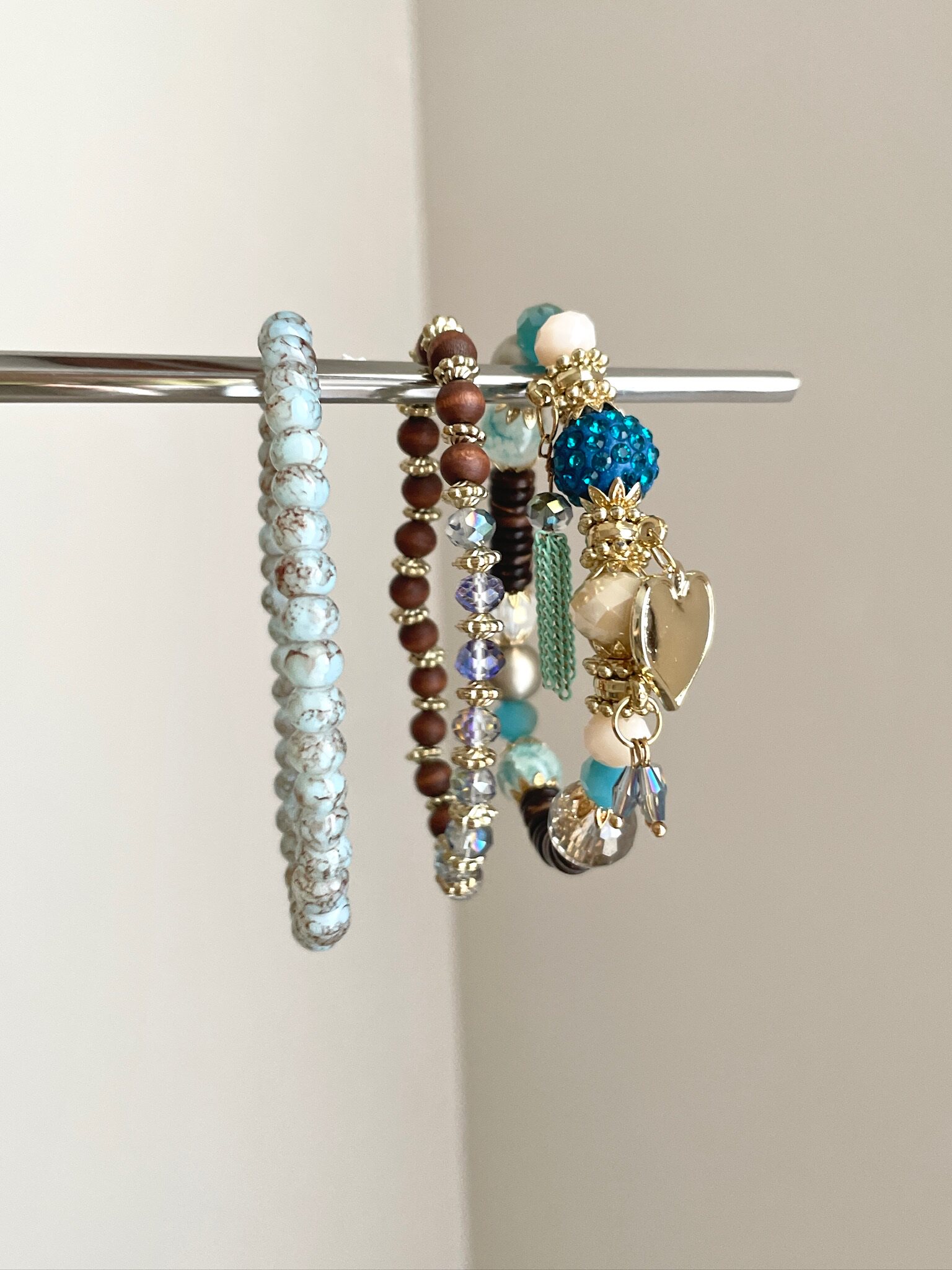 Vintage White Dew Drops Peach Heart Bracelet Collection