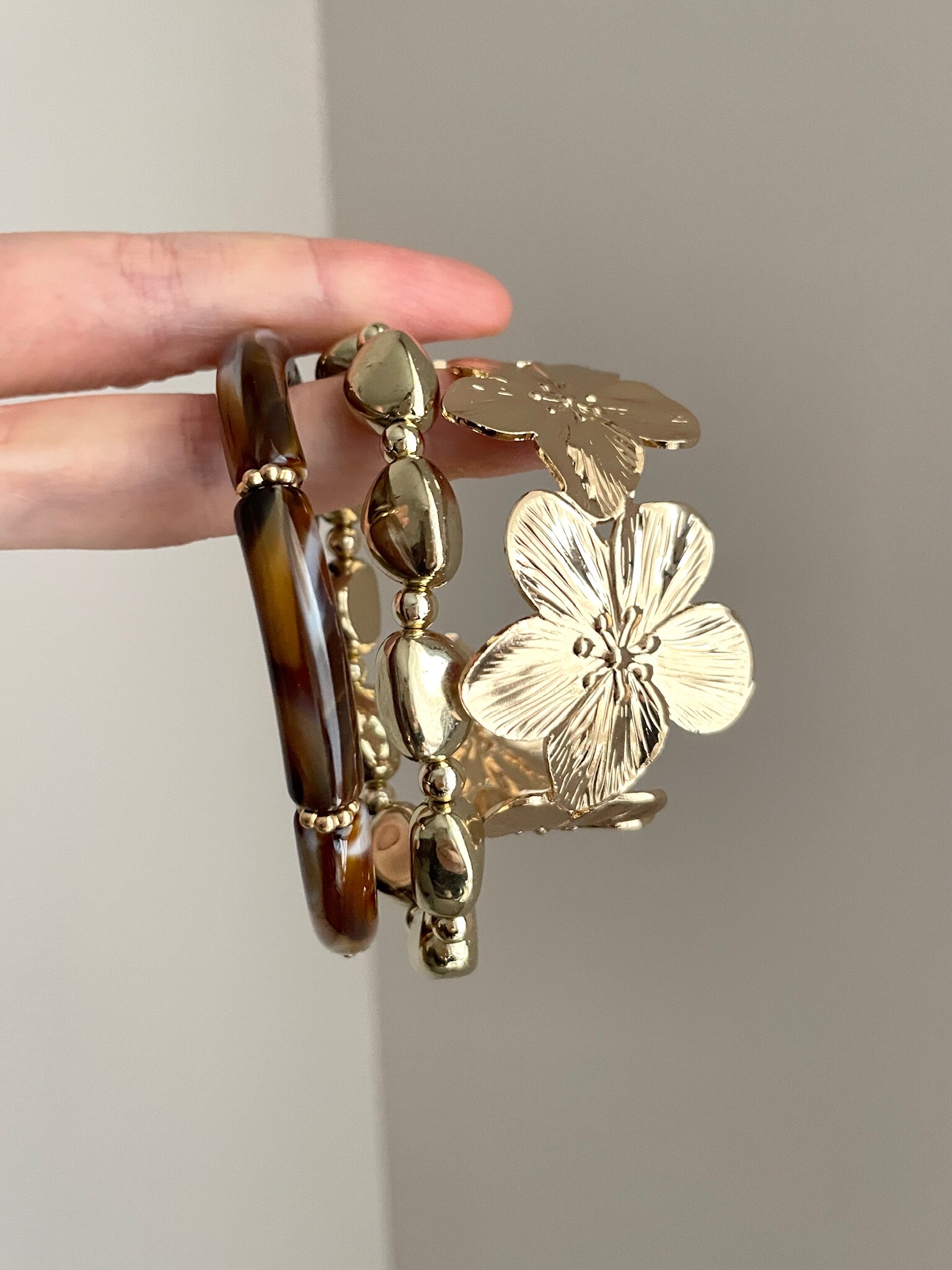 Vintage Gold-plated Amber Flower Bangle Collection