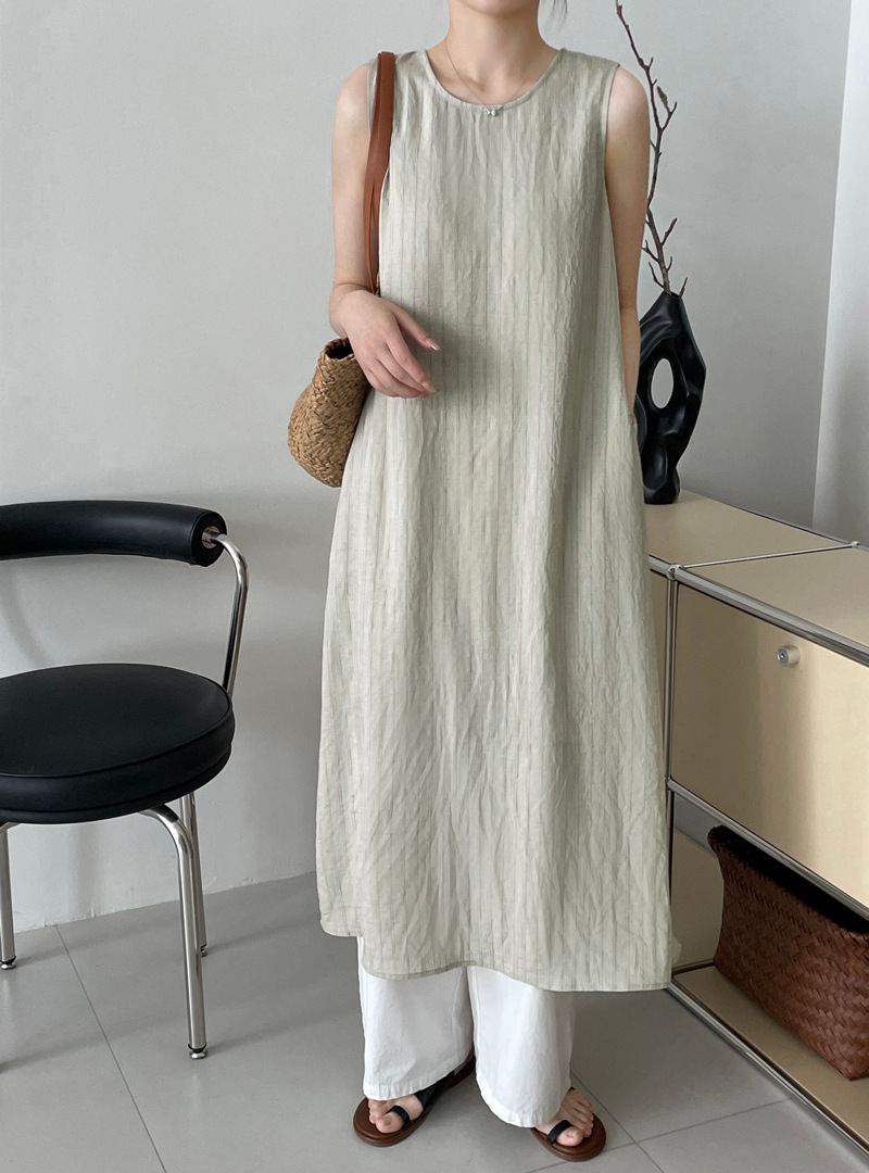 Women's textured striped dress, loose sleeveless maxi dress