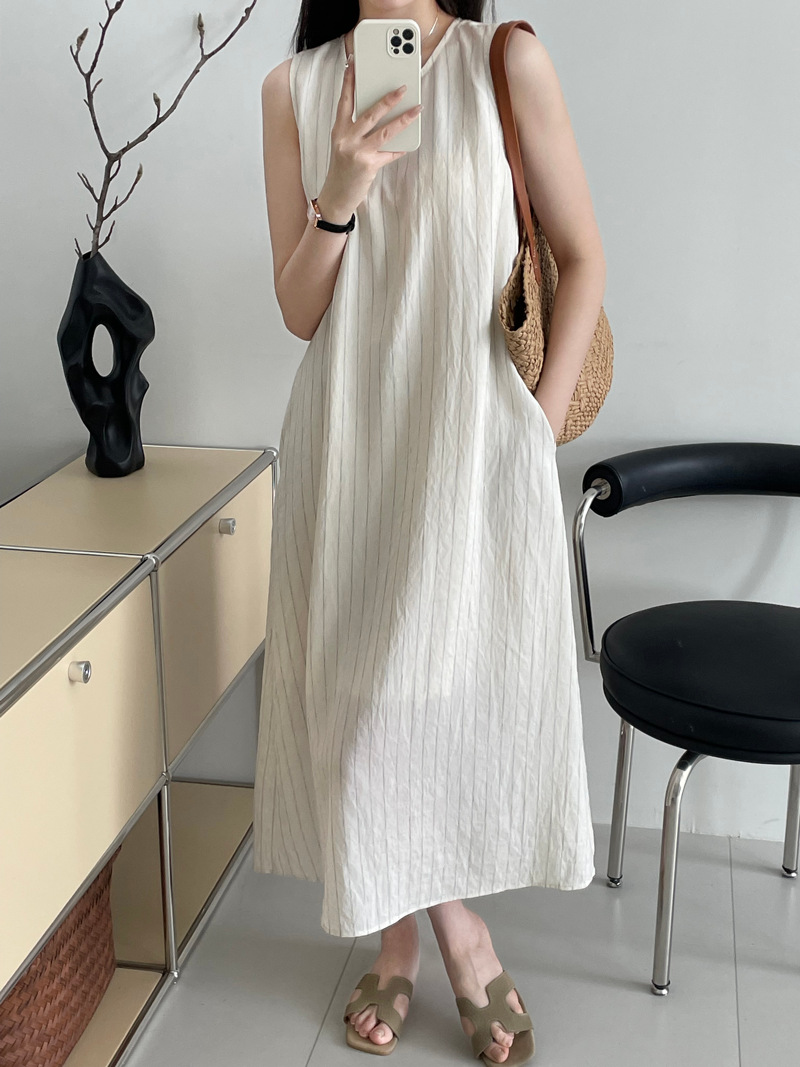 Women's textured striped dress, loose sleeveless maxi dress