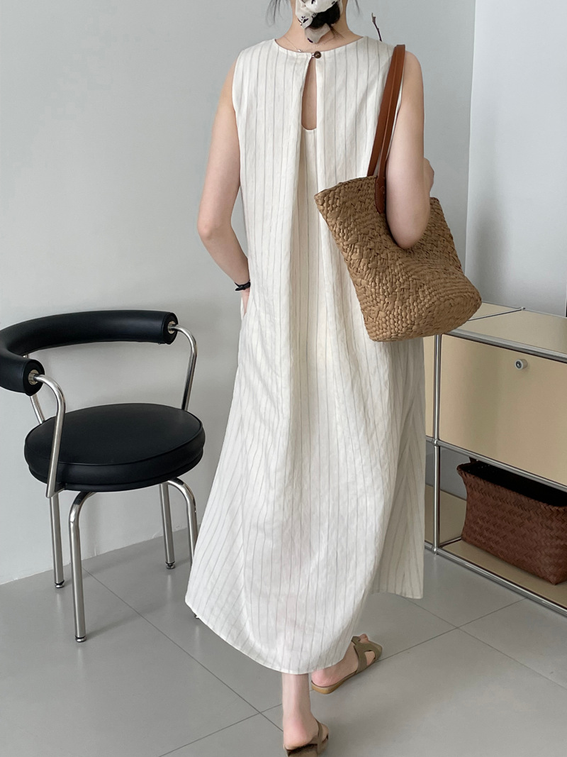 Women's textured striped dress, loose sleeveless maxi dress