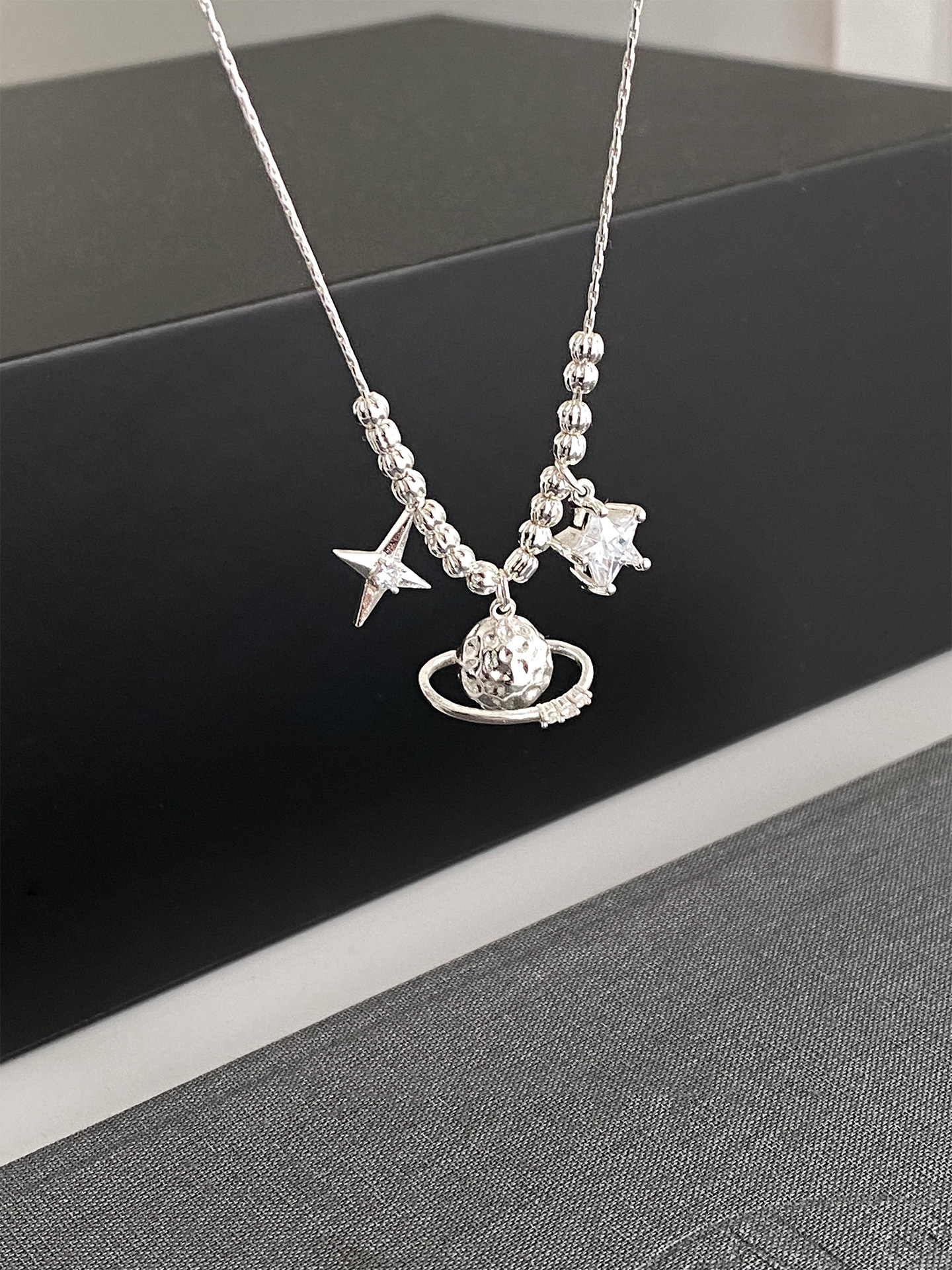 Color-retaining Saturn Snake Bone Chain Silver Clavicle Necklace