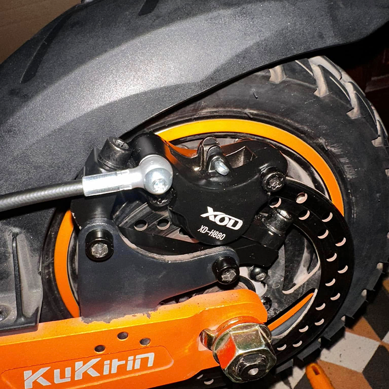 XOD hydraulic brake upgrade kit installed on KuKirin G2 Max electric scooter