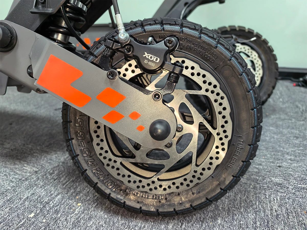 XOD H880 hydraulic brake installed on KuKirin G2 2026 front wheel