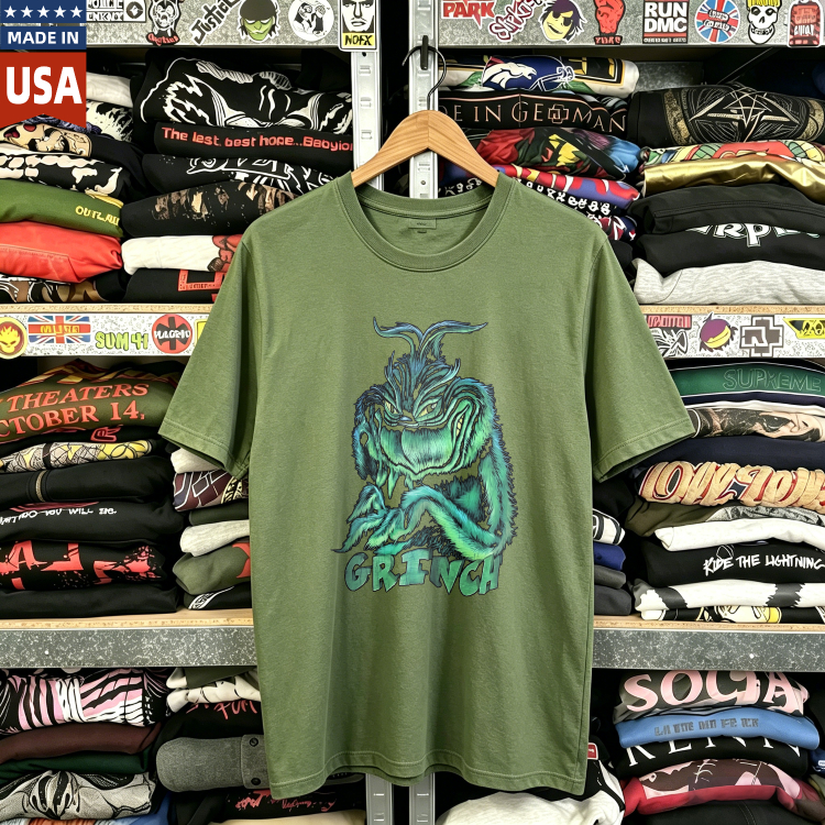 CozTee Grinch 'Whoville's Worst' Rare  Graphic T-Shirt