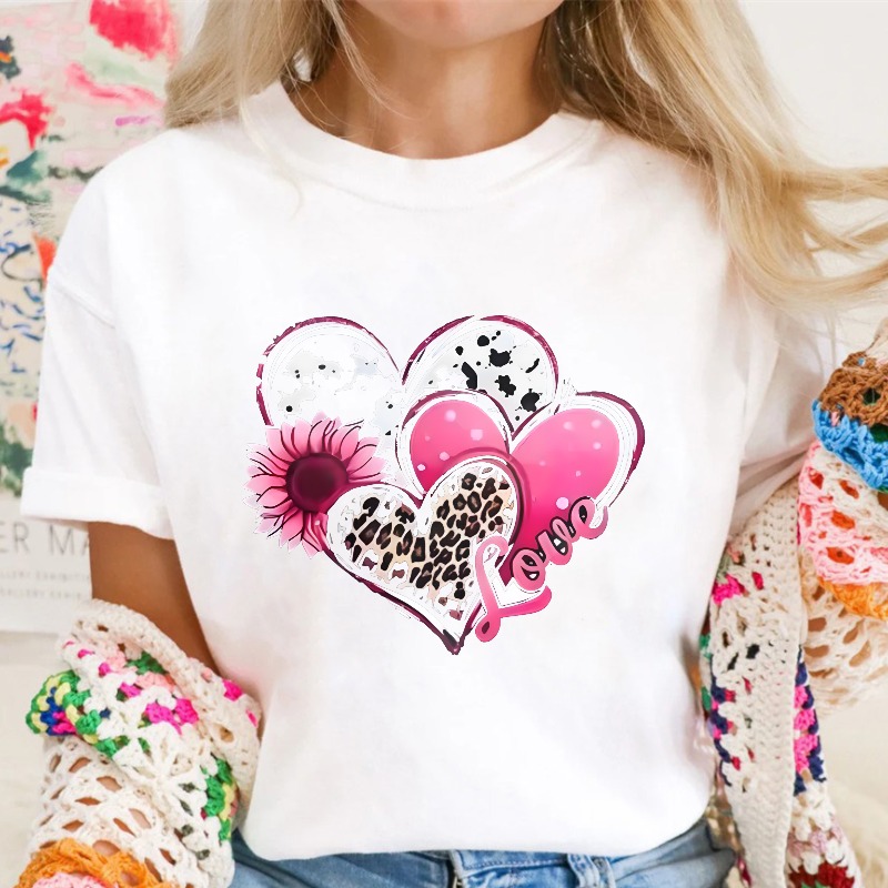 Heart Pattern With Leopard Print And Pink Flowers T-shirt