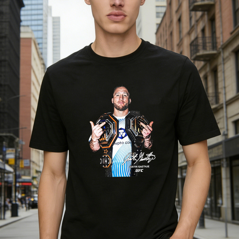 Conor McGregor Ufc Champion With Belt And Signature Unisex Classic T-shirt