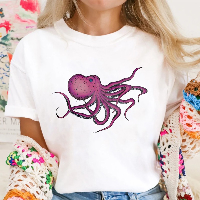 Octopus Design Unisex Classic T-shirt