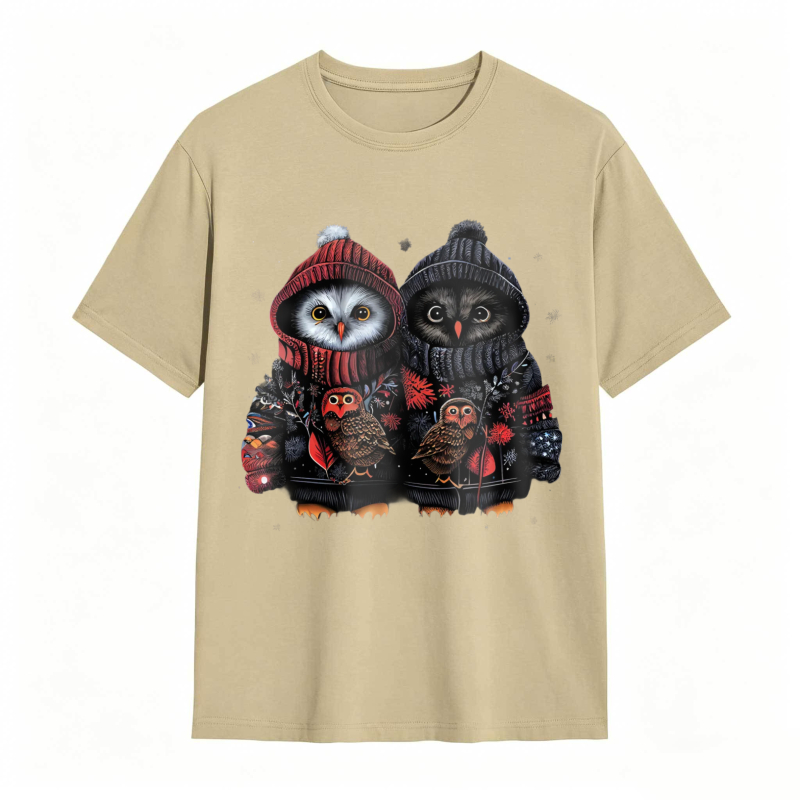 Owl Couple Wearing Winter Hats And Sweaters Unisex Classic T-shirt