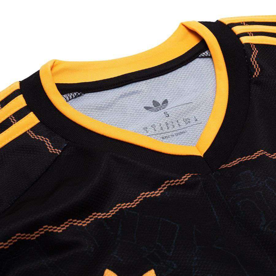 Ajax Away Kit 2026/27