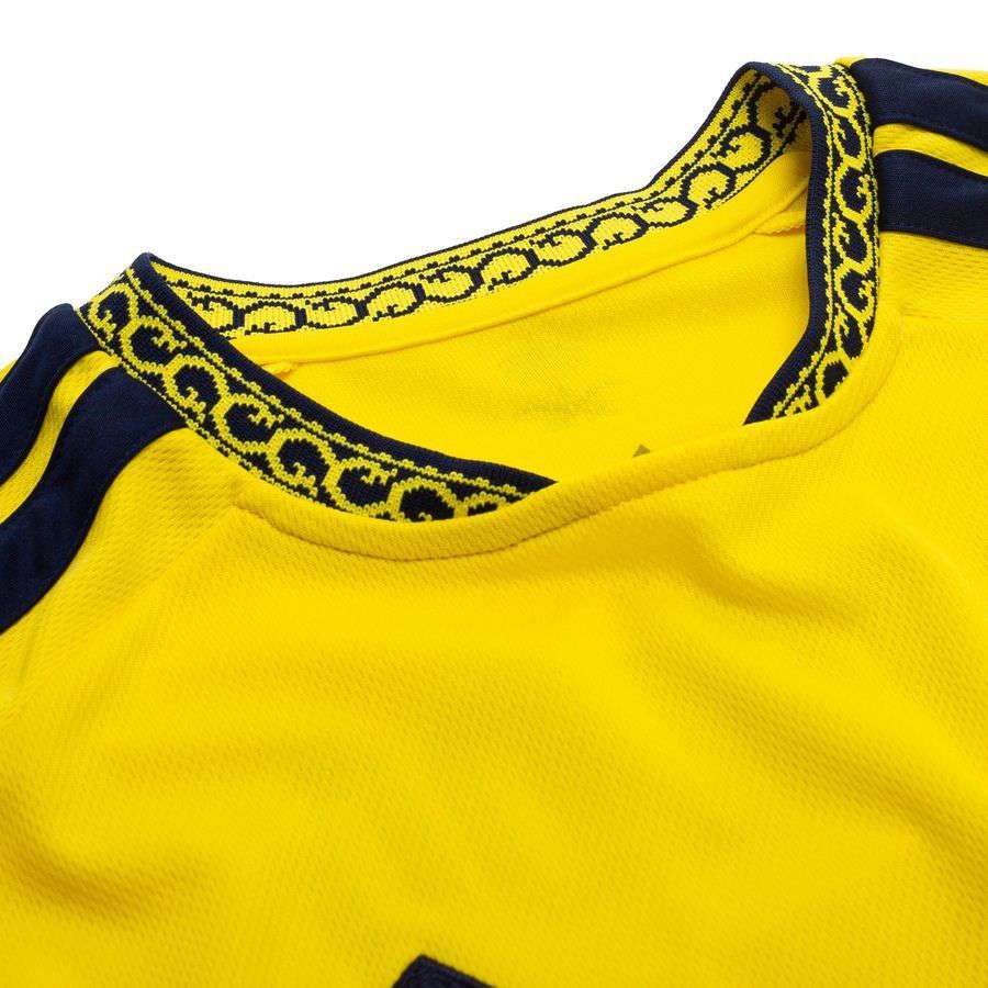 Al Nassr RONALDO 7 Home Kids Kit 2026/27
