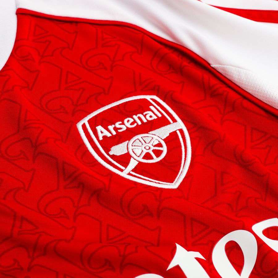 Arsenal Home Women Uniform 2025/26