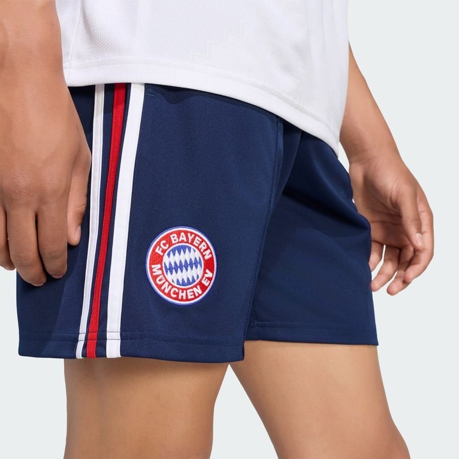 Bayern München Shorts Away Apparel 2026/27