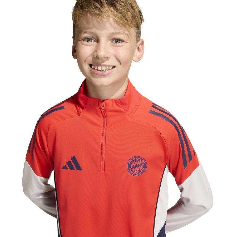 Bayern München Tiro Hi Res 25 Training Kids Red Uniform
