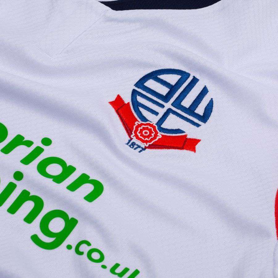 Bolton Wanderers Home Uniform 2025/26