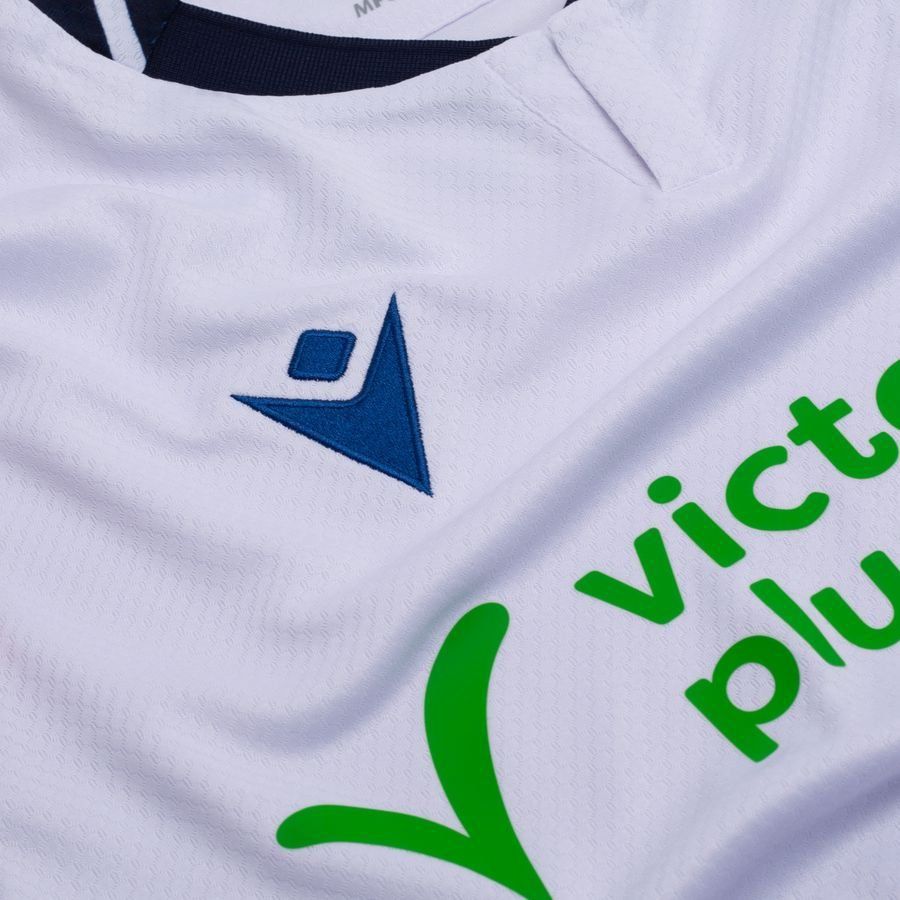 Bolton Wanderers Home Uniform 2025/26