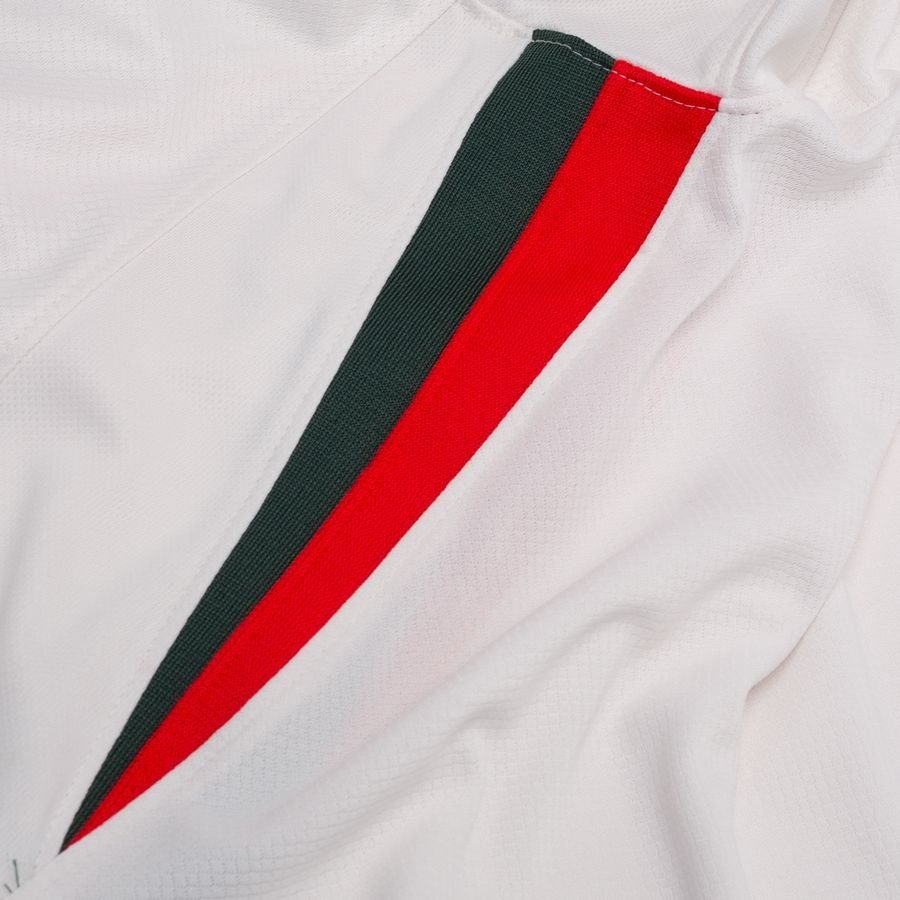 Chelsea Away Uniform 2025/26