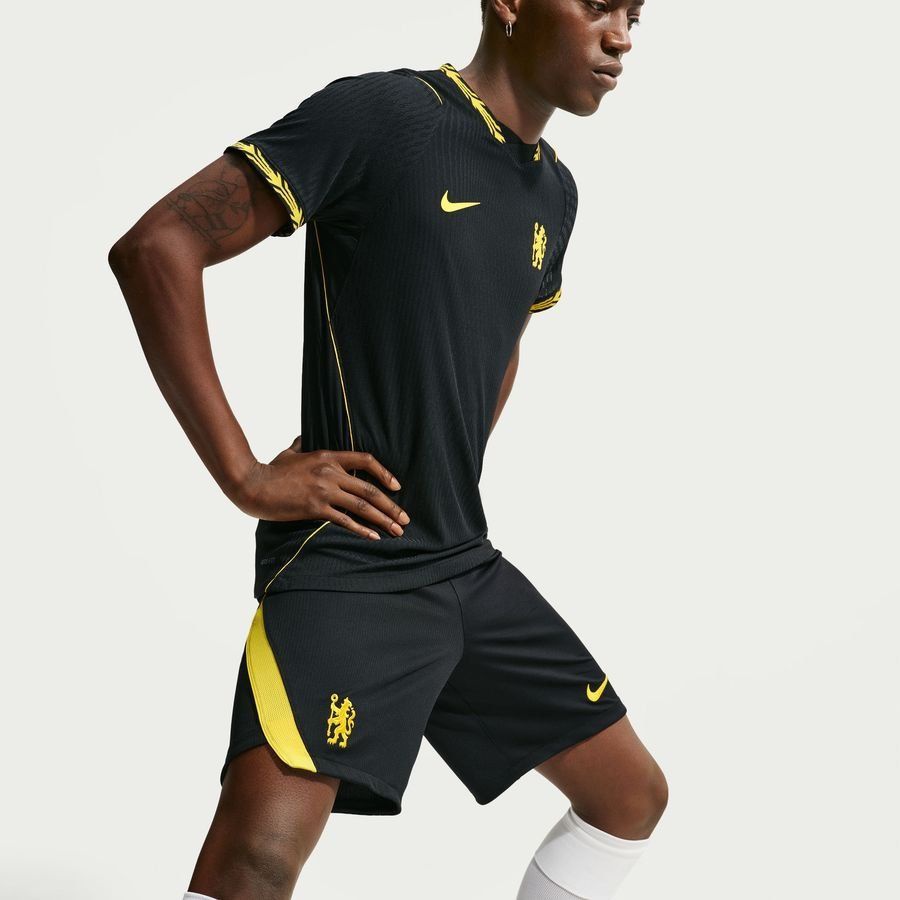Chelsea Shorts Away Jersey 2026/27