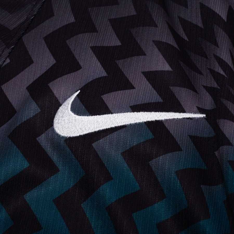 Chelsea Goalkeeper Kit 2026/27
