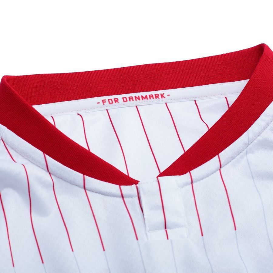 Denmark HØJLUND 9 Away Uniform 2026/27