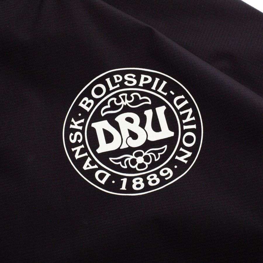 Denmark Jacket Pro Black/White 26 Training Kit