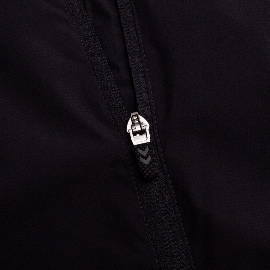 Denmark Jacket Pro Black/White 26 Training Kit