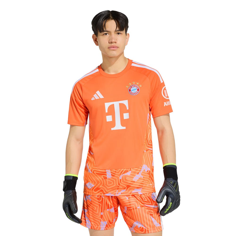 FC Bayern Munich Goalkeeper Jersey 26/27