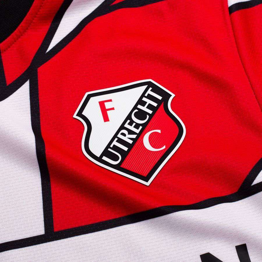 FC Utrecht Fourth Apparel 2025/26