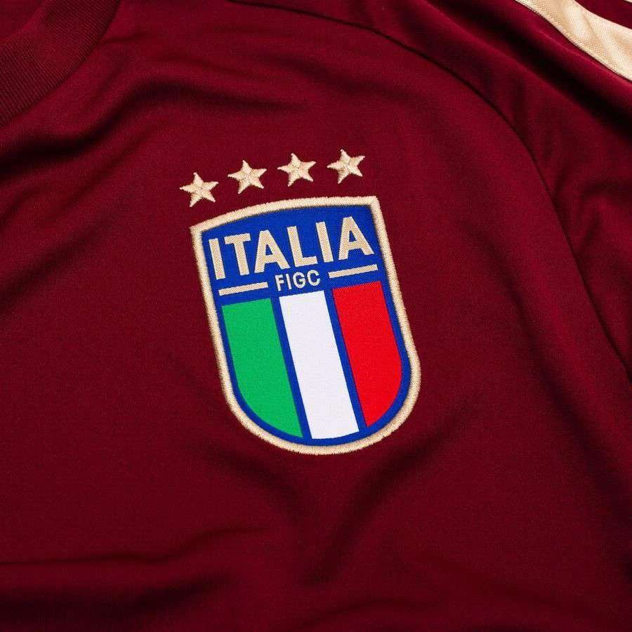 Italy Goalkeeper Apparel 2025/26