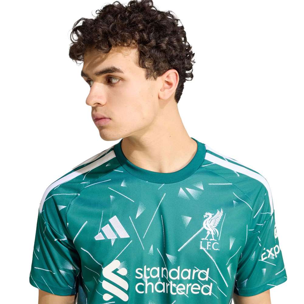 Liverpool FC Goalkeeper Apparel 26/27