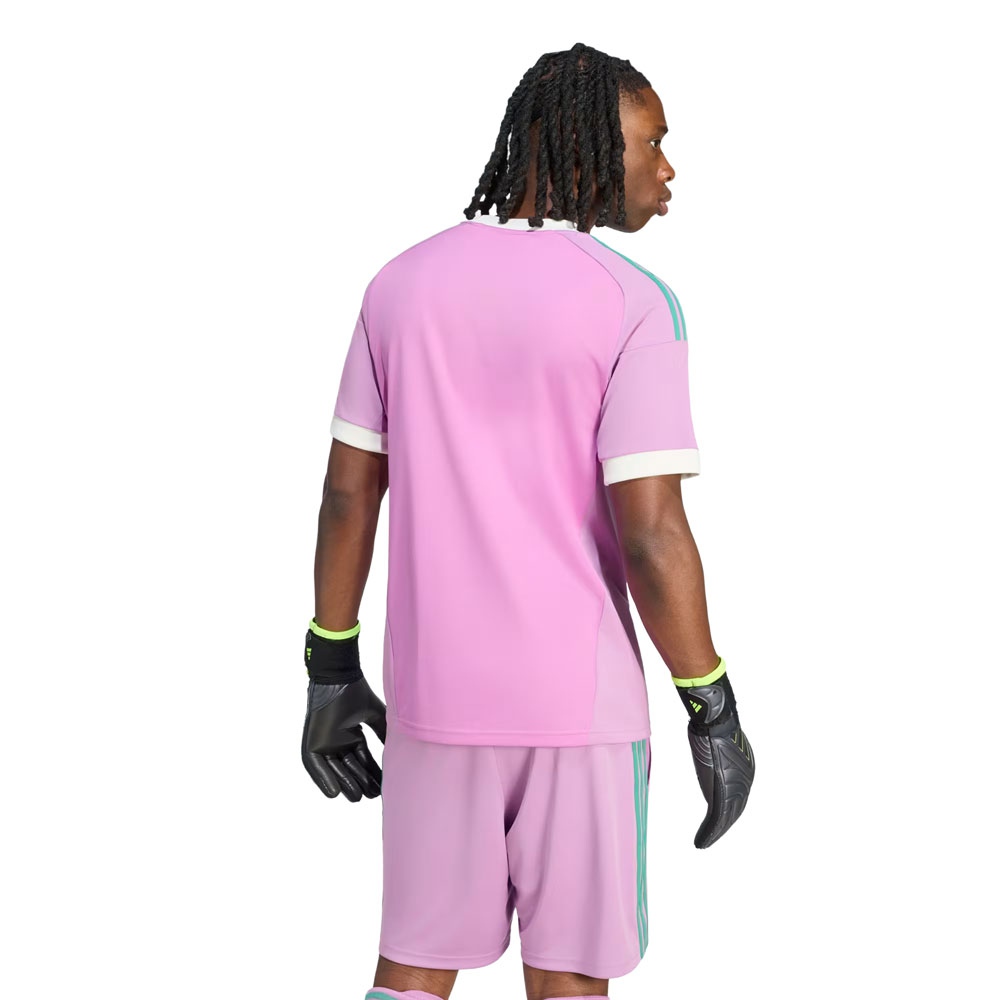 Manchester United Away Goalkeeper Kit 26/27