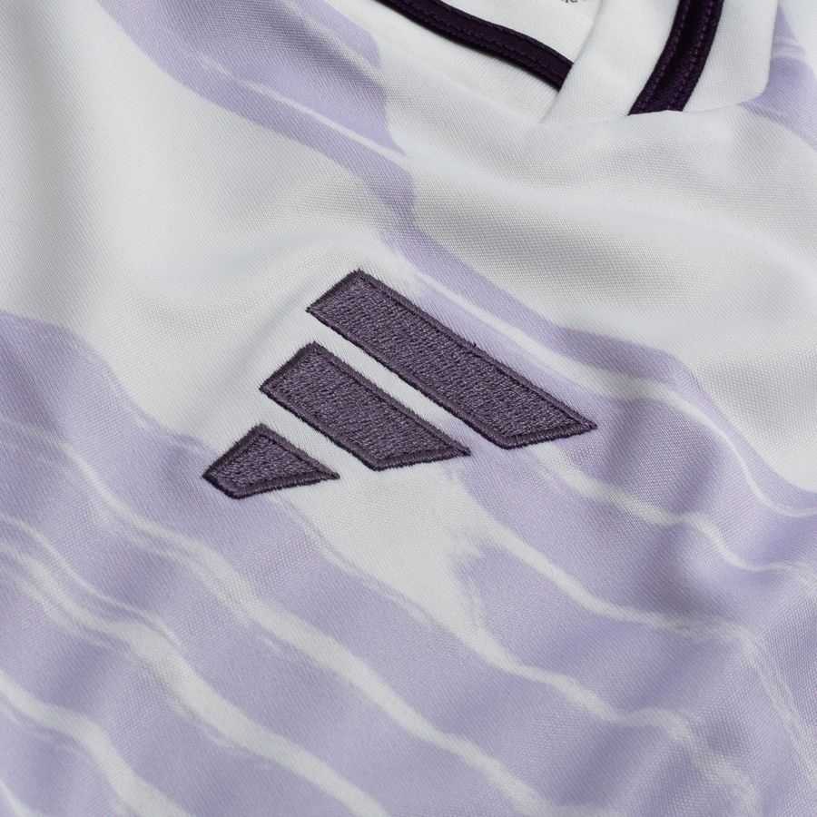 Manchester United Away Kids Kit 2025/26