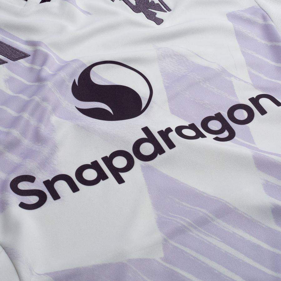 Manchester United Away Kids Kit 2025/26