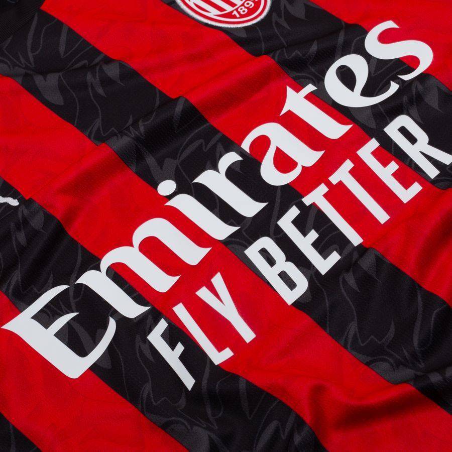Milan Long Sleeves Home Jersey 2025/26