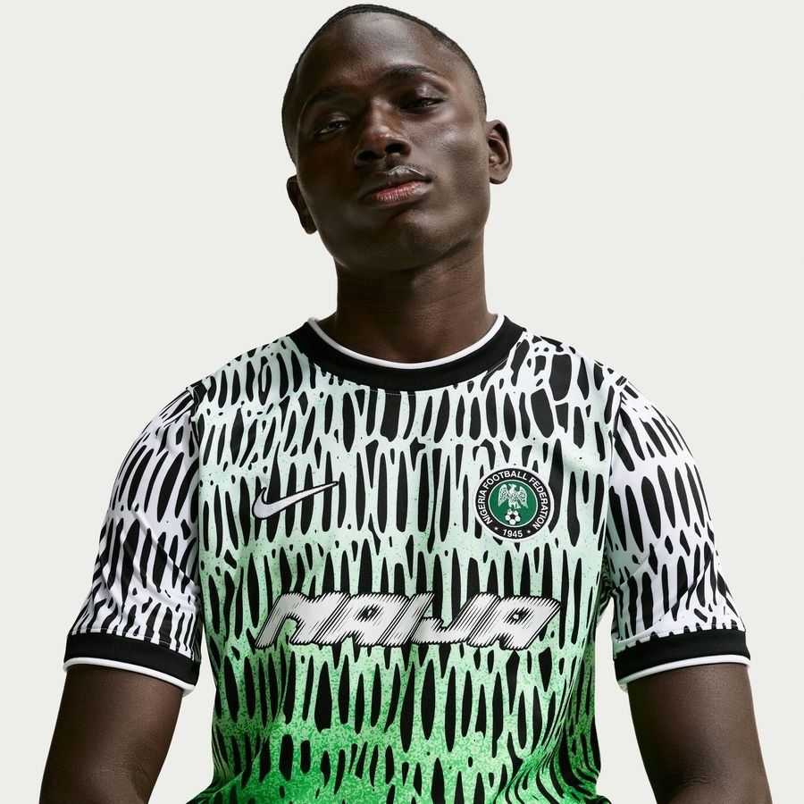 Nigeria X2 Dri FIT Academy Pro Pre Match Green/White/Black Training Uniform T
