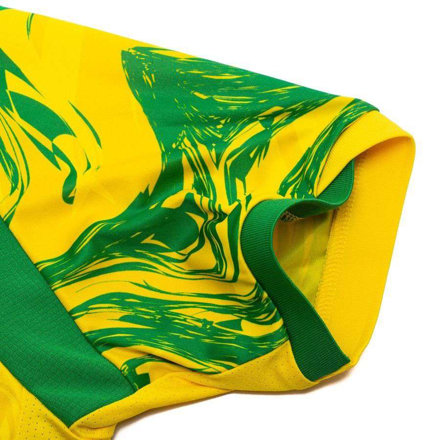 Norwich City Home Uniform 2026/27