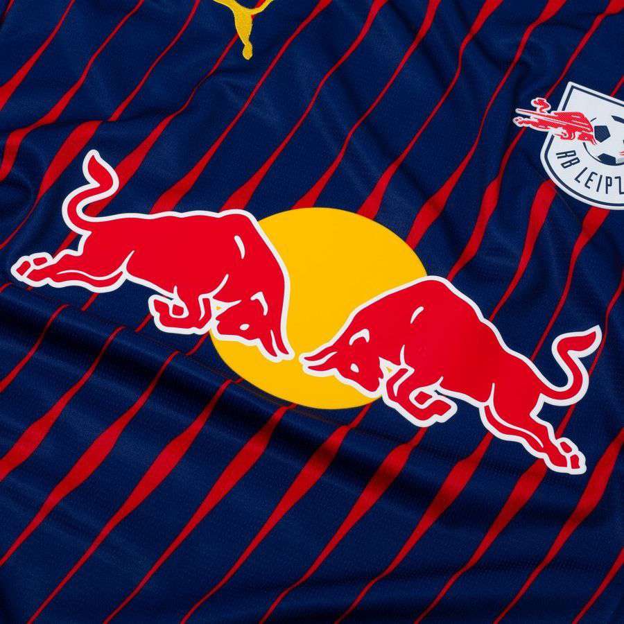 RB Leipzig Away Kit 2025/26