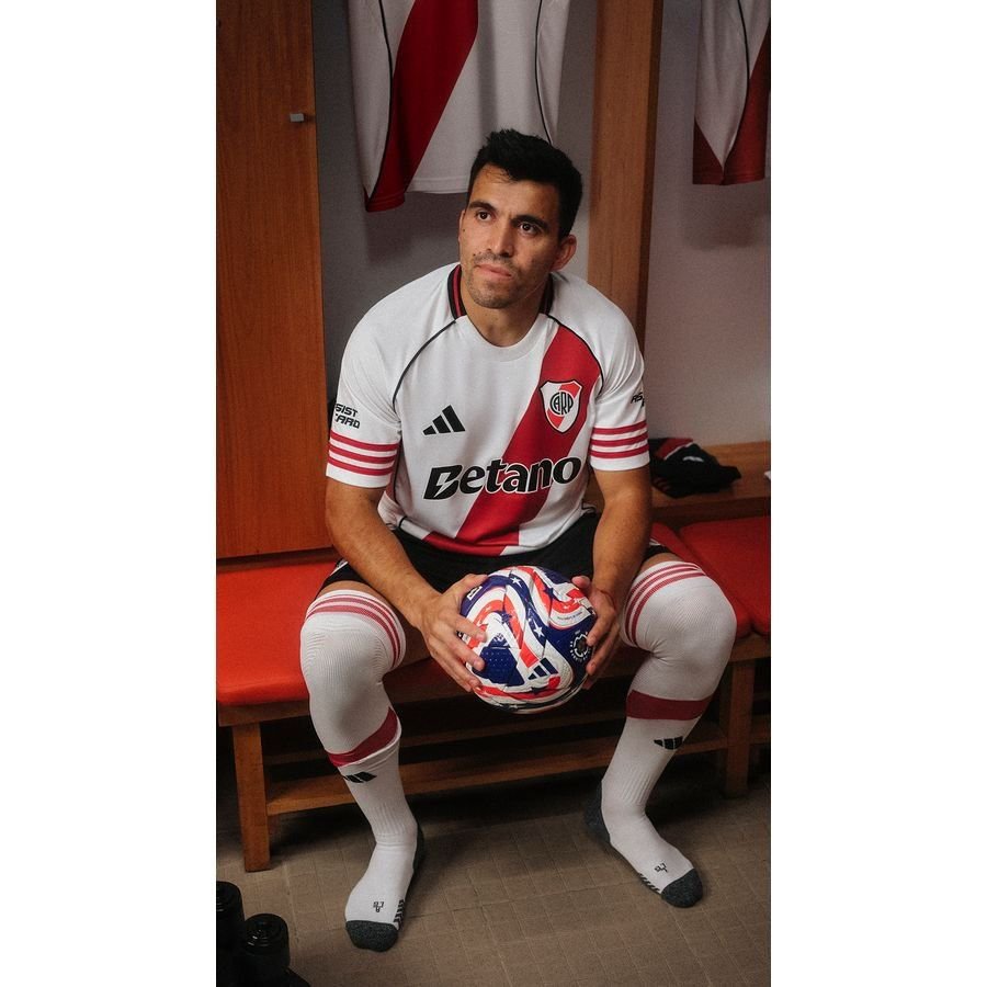 River Plate Home Kit 2025/26
