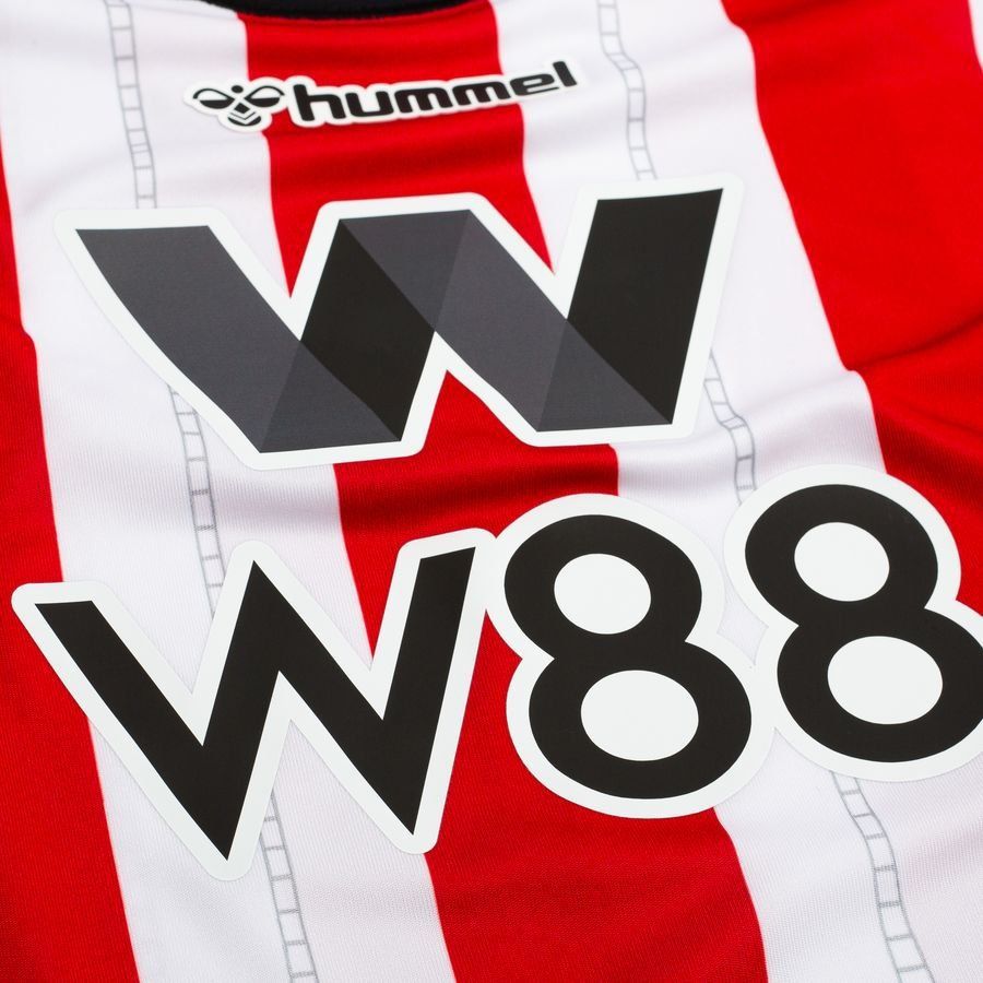 Sunderland Home Kit 2025/26