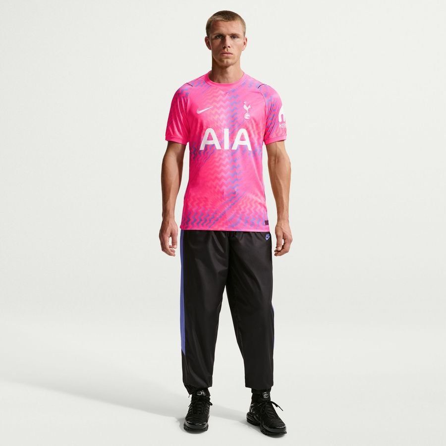 Tottenham Goalkeeper Uniform 2026/27
