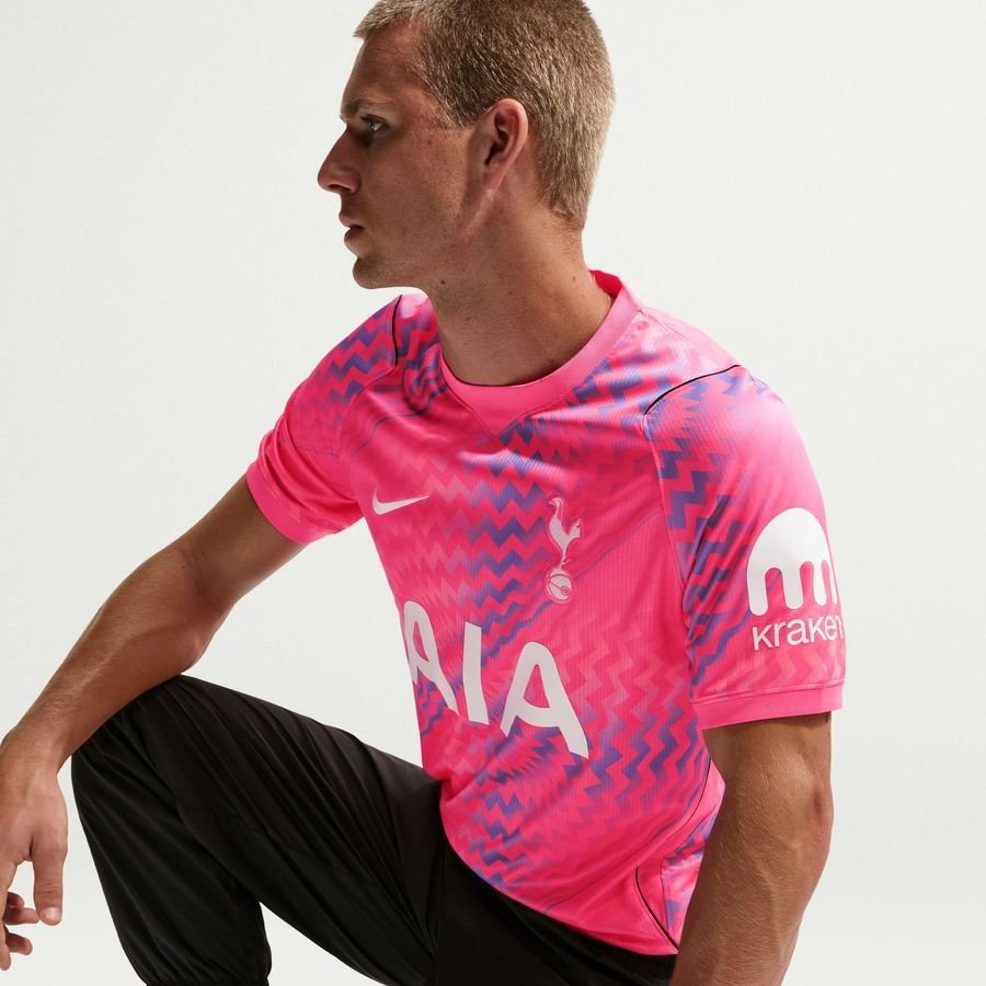 Tottenham Goalkeeper Uniform 2026/27