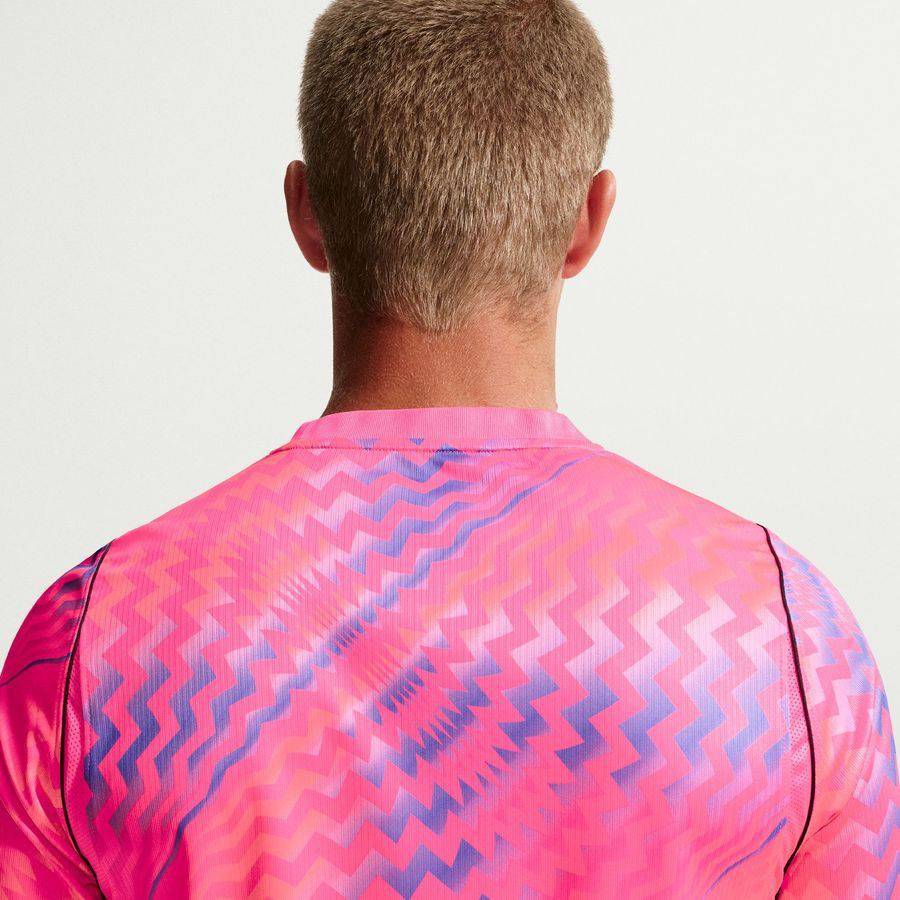 Tottenham Goalkeeper Uniform 2026/27