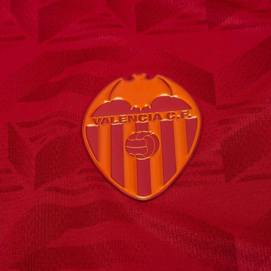 Valencia Away Uniform 2025/26