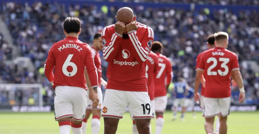 Matchweek action photo