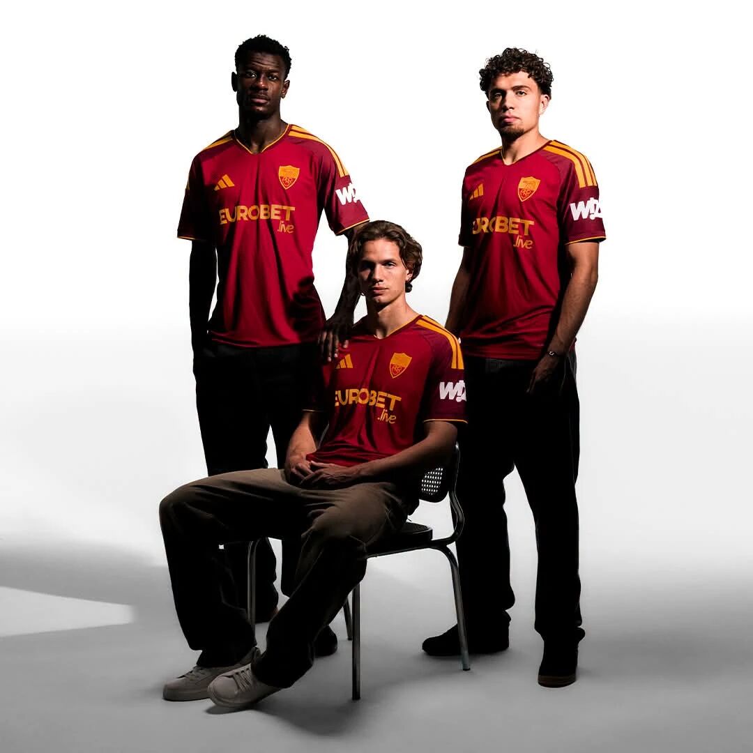 Roma 2026/27 home shirt