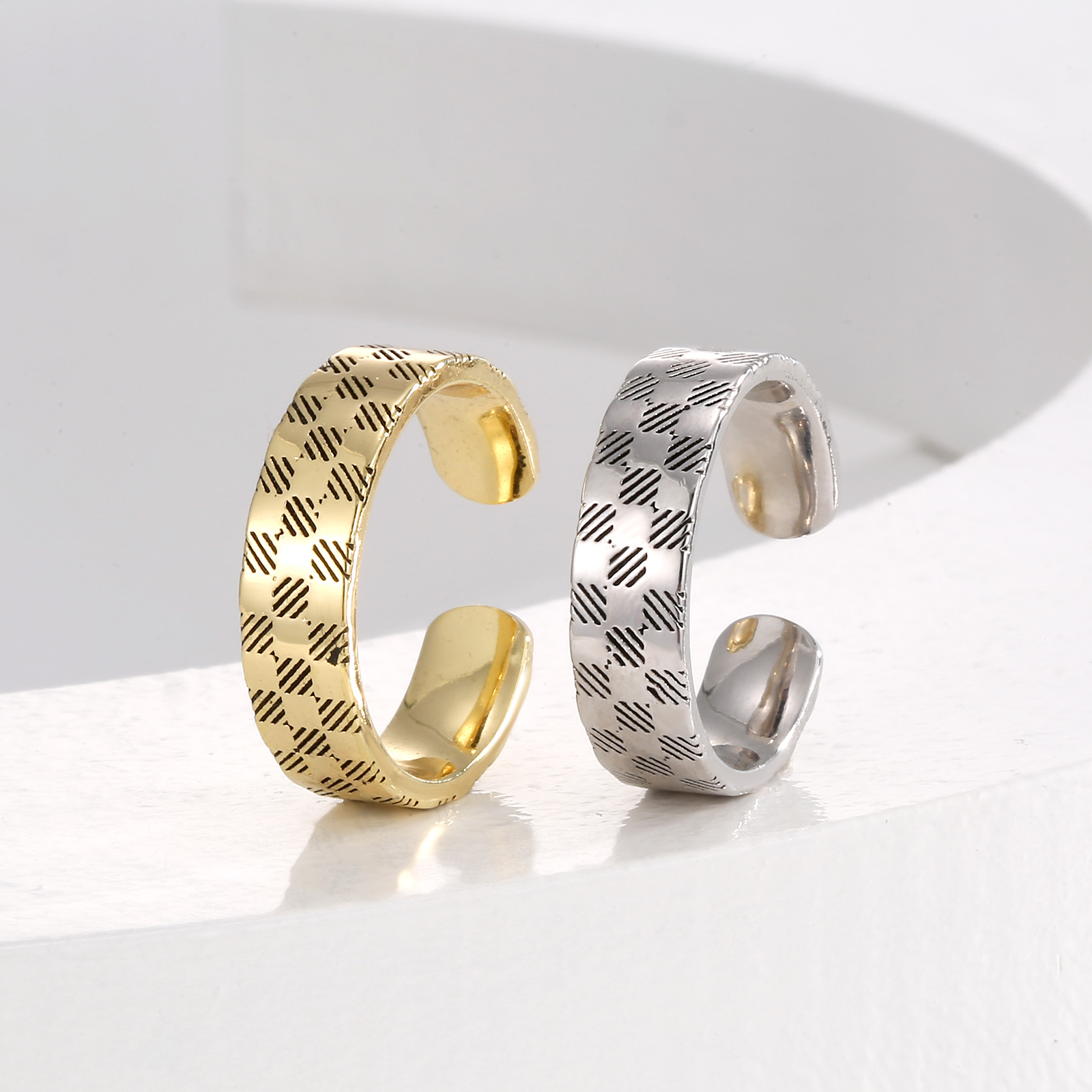 Tone Geometric Pattern Open Adjustable Ring