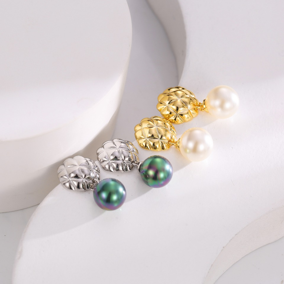 Elegant Gold-Plated Geometric Textured Earrings with White Pearl Drop
